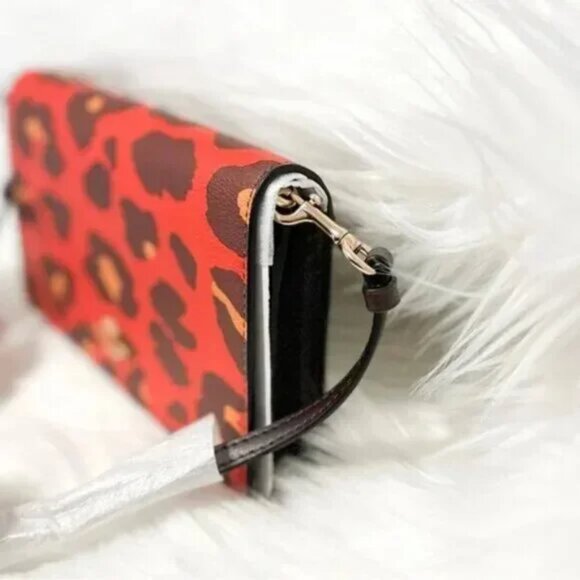9 | 🍁Coach Anna Foldover Crossbody Clutch with Leopard Print - Picture 4 of 5